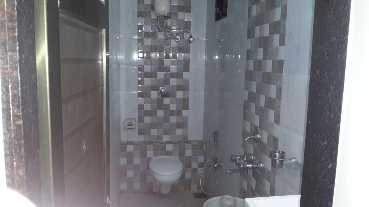 Hotel Crystal Вадодара Екстер'єр фото